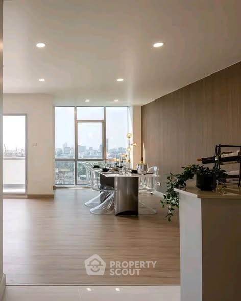 รูป ขายคอนโด 2 ห้องนอน 110 ตร.ม. Sarin Place Condominium ใกล้ BTS รัชโยธิน (ID 3171661) - รูปที่ 4/6