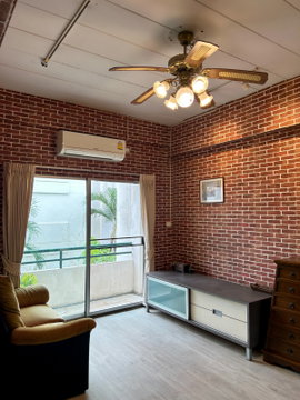 🔥 ขายด่วน!! คอนโด บ้านสวนสุขุมวิท | ห้องใหญ่ 2 ห้องนอน 60 ตร.ม. พร้อมอยู่มาก! 🔥