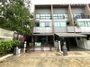 listing thumbnail image 15