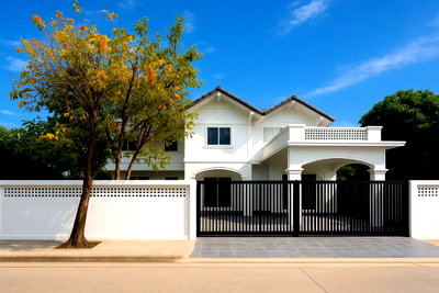 Houses for sale Samut Prakarn : 🏡 Bangna Villa | ✨ Large 2-story detached house on almost 100 sq.m. of land in Bangna.