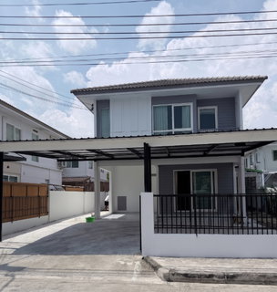 รูปภาพ ✨ For Rent: 2-story detached house in Innisio Pinklao-Salaya project. 51 sq.wah, 3 bedrooms, 2 bathrooms. 15,000 THB/month.