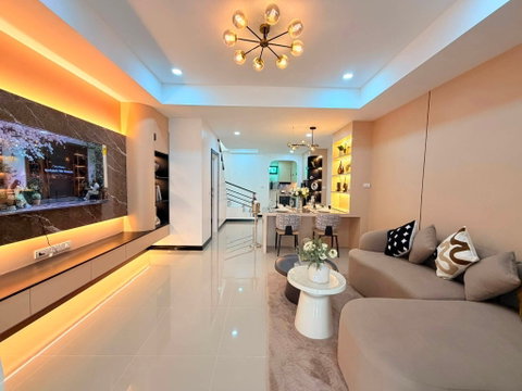 Modern Townhouse for Sale Jomtien Pattaya