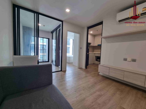 ✨ For Rent: Ivory Ratchada - Ladprao Condo ✨💰 Only 16,000 THB/month