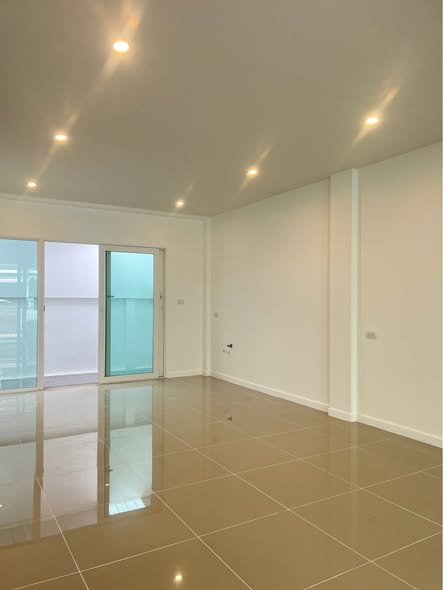 รูป 🔥 ขายทาวน์โฮม 2 ชั้น🏡 ศุภาลัย เบลล่า คลอง 6 | Supalai Bella Khlong 6 | ใกล้ถนนคลองหลวง - รูปที่ 3/7