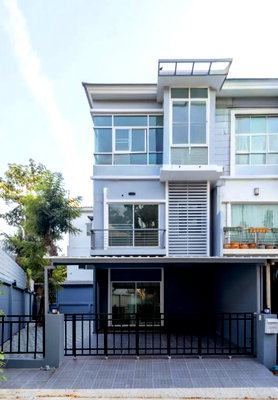 เช่าทาวน์โฮม ม.เกษมบัณฑิต พัฒนาการ : For Rent: 3-Storey Townhome at The Metro Rama 9