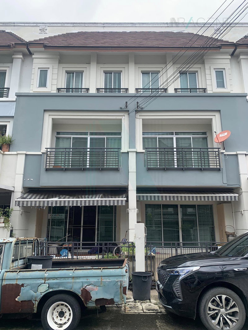 ขายทาวน์โฮม : 📌 ขายทาวน์เฮาส์ โครงการ บ้านกลางเมือง เออร์บาเนี่ยน พระราม9 - วงแหวน 3 ชั้น 3 ห้องนอน 3 ห้องน้ำ