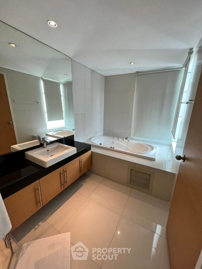 รูป คอนโด 3 ห้องนอน 170 ตร.ม. ที่ Fullerton Sukhumvit ใกล้ BTS เอกมัย (ID 1525601) - รูปที่ 10/17