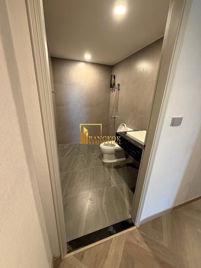 รูป Le Raffine 24 | Renovated 4 Bedroom Duplex Condo With Pool - BR62018CD - รูปที่ 14/32