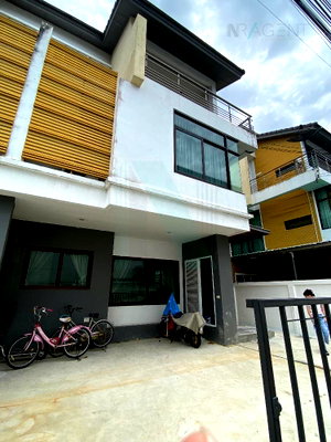 เช่าบ้านเดี่ยว เซ็นทรัล พลาซ่า เวสต์เกต : 📌 ให้เช่าบ้านแฝด โครงการ เวอรีเดียน ราชพฤกษ์ 2 ชั้น 3 ห้องนอน 4 ห้องน้ำ