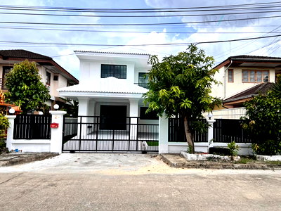 บ้านเดี่ยว เดอะ บริโอ้ มอลล์ : 📌 ขายบ้านเดี่ยว โครงการ หมู่บ้านอักษรา 2 ชั้น 3 ห้องนอน 2 ห้องน้ำ