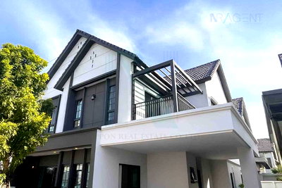 บ้านเดี่ยวให้เช่า : 📌 ให้เช่าบ้านเดี่ยว 2 ชั้น เซนโทร บางนา 4 ห้องนอน 5 ห้องน้ำ