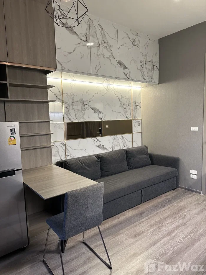 picture 🌟 High-End Bangkok Oasis: Smart 1-Bed + Flex Room at On Nut 6667601 - 4/19