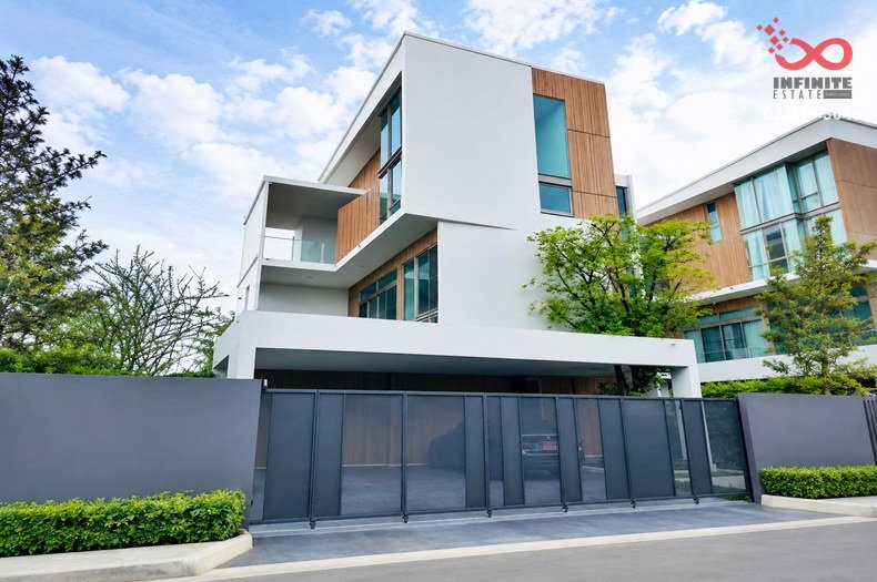 ขายบ้านเดี่ยว : ขายบ้านเดี่ยว 3 ชั้น หลังมุม 94 ตร.ว. หมู่บ้าน วีเว่ พระราม 9 ถนนกรุงเทพกรีฑา  