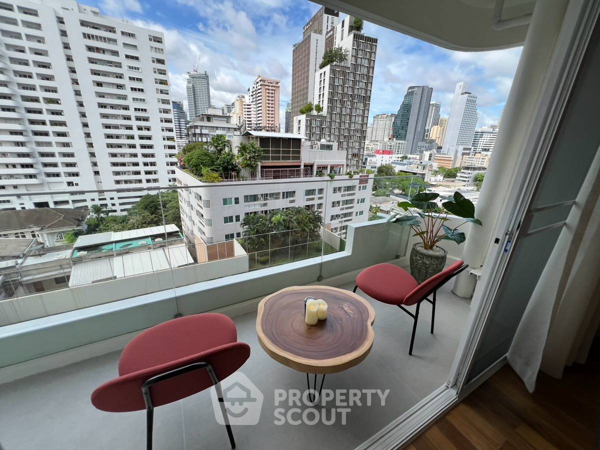 picture 236 Sqm 4-BR Condo At DS Tower 1 Near BTS Phrom Phong (ID 3182121) - 12/20