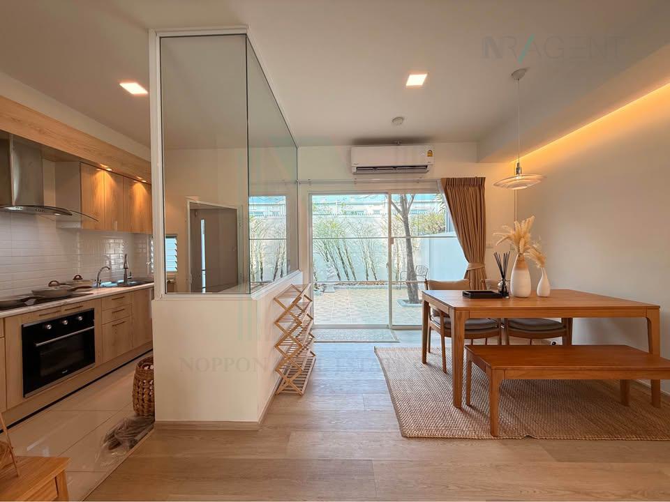 รูป 📌 ให้เช่าทาวน์เฮาส์ 2 ชั้น อินดี้ บางนา-รามคำแหง 2 3 ห้องนอน 3 ห้องน้ำ - รูปที่ 3/8