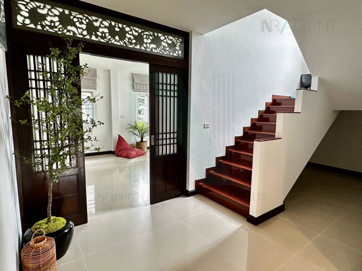 รูป 📌 ขายบ้านเดี่ยว โครงการ ดิ เอ็กซ์คลูซีฟ พัฒนาการ 32 2 ชั้น 3 ห้องนอน 4 ห้องน้ำ - รูปที่ 3/8
