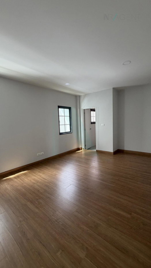 รูป 📌 ให้เช่าบ้านเดี่ยว 2 ชั้น เซนโทร บางนา 4 ห้องนอน 5 ห้องน้ำ - รูปที่ 8/8