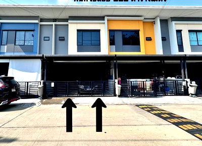 ทาวน์โฮม กรุงเทพมหานคร : 🔥ขายด่วน ทาวน์โฮม Siri Place Phaholyothin 52 (สิริ เพลส พหลโยธิน 52)   ในเครือแสนสิริ ทำเลดีสะพานใหม่ ไม่มีบ้านตรงข้าม ✅ต่อเติมครบพร้อมอยู่  