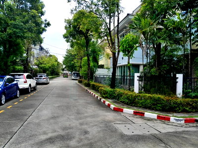 บ้านเดี่ยว ถนนรามอินทรา : 📌 ขายบ้านเดี่ยว โครงการ บางกอก บูเลอวาร์ด รามอินทรา กม 2 3 ชั้น 4 ห้องนอน 3 ห้องน้ำ