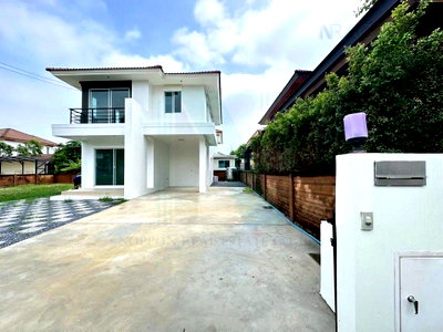 ขายบ้านเดี่ยว : 📌 ขายบ้านเดี่ยว โครงการ ฮาบิเที​ย​ ปัญญา​อิ​น​ท​รา​ 1 2 ชั้น 3 ห้องนอน 2 ห้องน้ำ