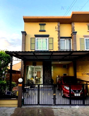 Townhouses for sale Suwannaphum International Airport : 📌 For Sell Town house GOLDEN TOWN 2 ONNUT-PATTANAKARN 2-story 4 bedroom 2 bathroom