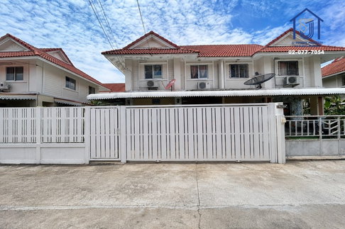 ขายบ้านแฝด 2 ชั้น หมู่บ้านพนาลี ประชาอุทิศ 90 ใกล้โรงเรียนสารสาสน์วิเทศศึกษา และทางด่วนวงแหวนใต้