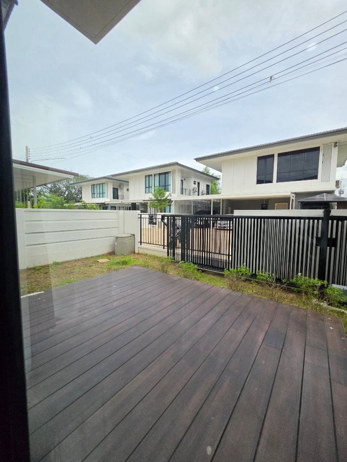 รูป บ้านใหม่ ในโครงการใหม่ 4ห้องนอน มีอ่างอาบน้ำ - รูปที่ 22/33