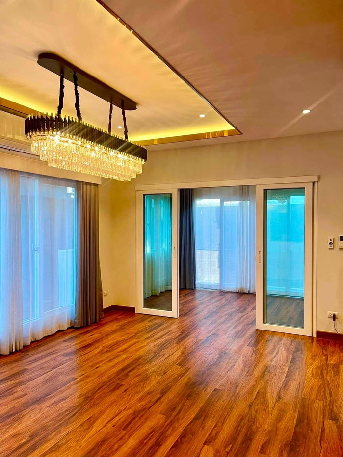 รูป POS บ้านหรู ลัดดารมย์ อิลิแกนซ์ เส้น ถ.รวมโชค แถวศาลากลางเชียงใหม่ ในโครงการระดับพรีเมียม มีให้เลือก 2 หลัง - รูปที่ 18/26