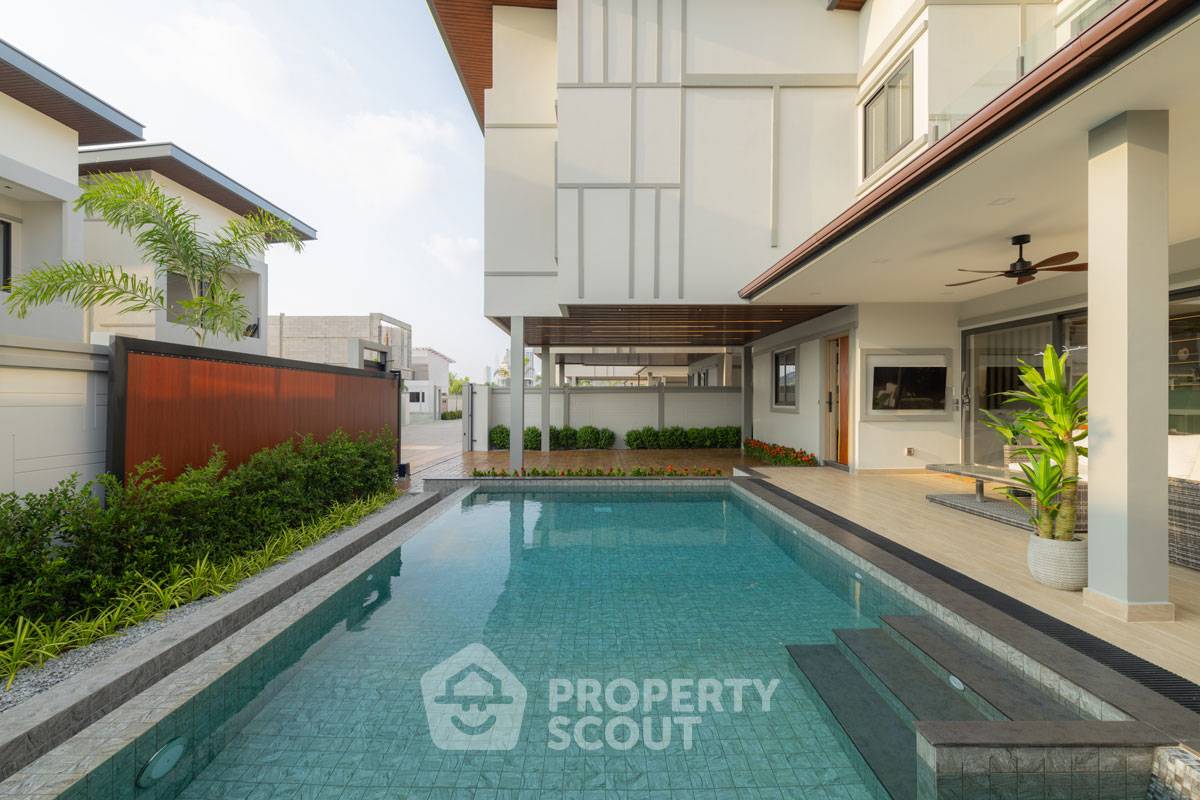 รูป 339 ตร.ม. คอนโด 3 ห้องนอน Zensiri Residences Jomtien (ID 3183665) - รูปที่ 10/35