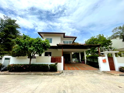 Houses for rent Samut Prakarn : ✨ For Rent: Large 2-story detached house, 90 sq.wah, Villa Arcadia Srinakarin project, 5 bedrooms, 4 bathrooms, 39,000 THB/month