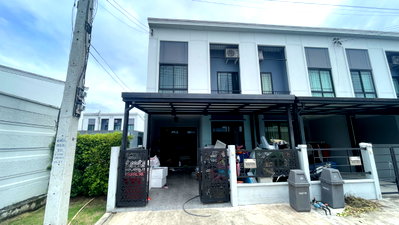 ขายทาวน์โฮม : ขายทาวน์โฮม พลีโน่ รังสิต (Pleno Rangsit) 2 นอน 2 น้ำ 16.4 ตร.ว. หลัง รพ.เซนต์คาร์ลอส