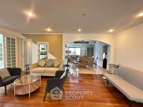 คอนโด 3 ห้องนอน เลี้ยงสัตว์ได้ Siam Penthouse 2 ใกล้ MRT ลุมพินี (ID 3183846)