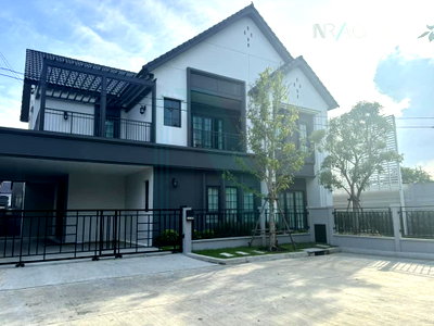 บ้านเดี่ยวให้เช่า : 📌 ให้เช่าบ้านเดี่ยว 2 ชั้น เซนโทร บางนา 4 ห้องนอน 5 ห้องน้ำ