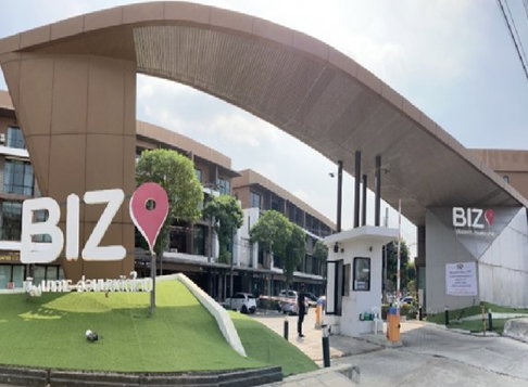 ให้เช่าอาคาร / Home Office 4 ชั้น โครงการบิซ Biz Pattanakarn-Onnut For Rent / จอดรถหน้าอาคาร 2 คัน / เหมาะเป็นสำนักงาน จดบริษัทได้