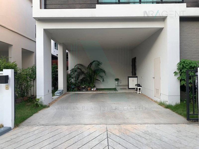 ขายบ้านเดี่ยว : 📌 ขายบ้านเดี่ยว โครงการ เซนโทร รามอินทรา-จตุโชติ 2 ชั้น 4 ห้องนอน 4 ห้องน้ำ