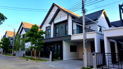 บ้านเดี่ยวให้เช่า : 📌 ให้เช่าบ้านเดี่ยว 2 ชั้น เซนโทร บางนา 4 ห้องนอน 5 ห้องน้ำ
