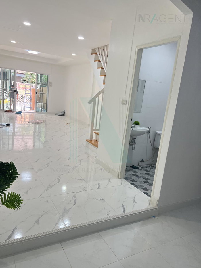 รูป 📌 ขายทาวน์เฮาส์ โครงการ บ้านรัตนาวลัย 2 ชั้น 2 ห้องนอน 2 ห้องน้ำ - รูปที่ 6/8