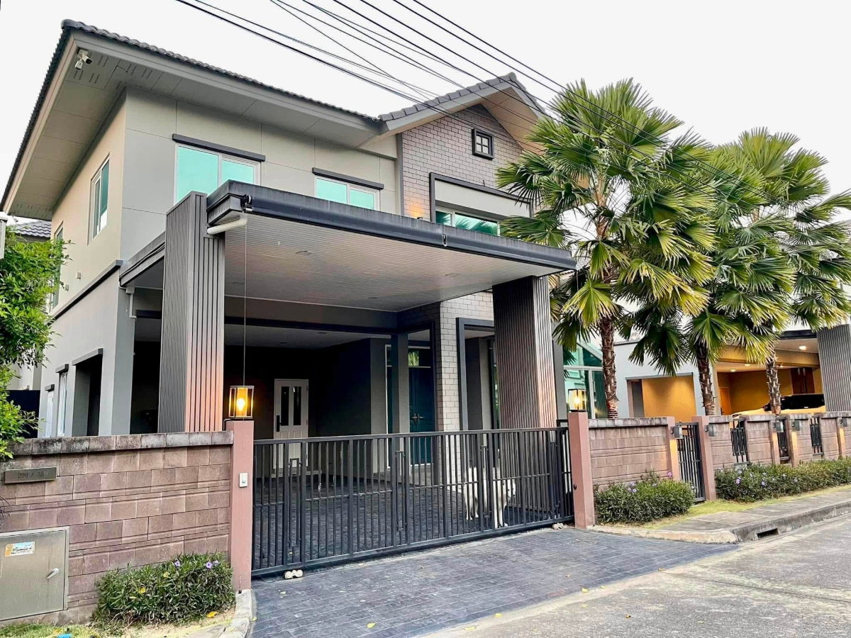 รูป POS บ้านหรู ลัดดารมย์ อิลิแกนซ์ เส้น ถ.รวมโชค แถวศาลากลางเชียงใหม่ ในโครงการระดับพรีเมียม มีให้เลือก 2 หลัง - รูปที่ 3/26