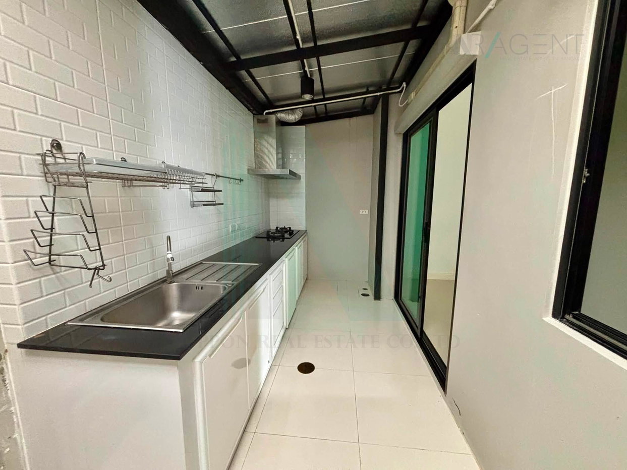 รูป 📌 ขายทาวน์เฮาส์ โครงการ สิริ เพลส ประชาอุทิศ 90 2 ชั้น 2 ห้องนอน 3 ห้องน้ำ - รูปที่ 4/8