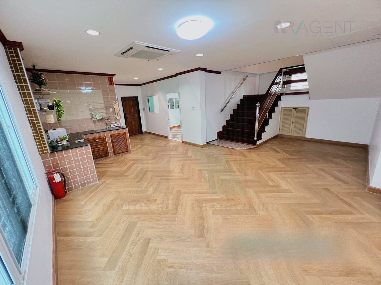 รูป 📌 ขายบ้านเดี่ยว โครงการ บ้านทวีทอง 3 2 ชั้น 4 ห้องนอน 2 ห้องน้ำ - รูปที่ 5/8
