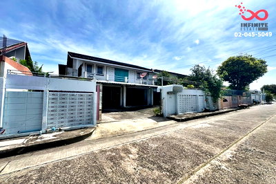ขายบ้านเดี่ยว : ขายบ้านเดี่ยว 2 ชั้น 90 ตร.ว. เสนานิเวศน์ 1 ถนนเสนานิคม 1 เกษตร-นวมินทร์ ใกล้ทางด่วน