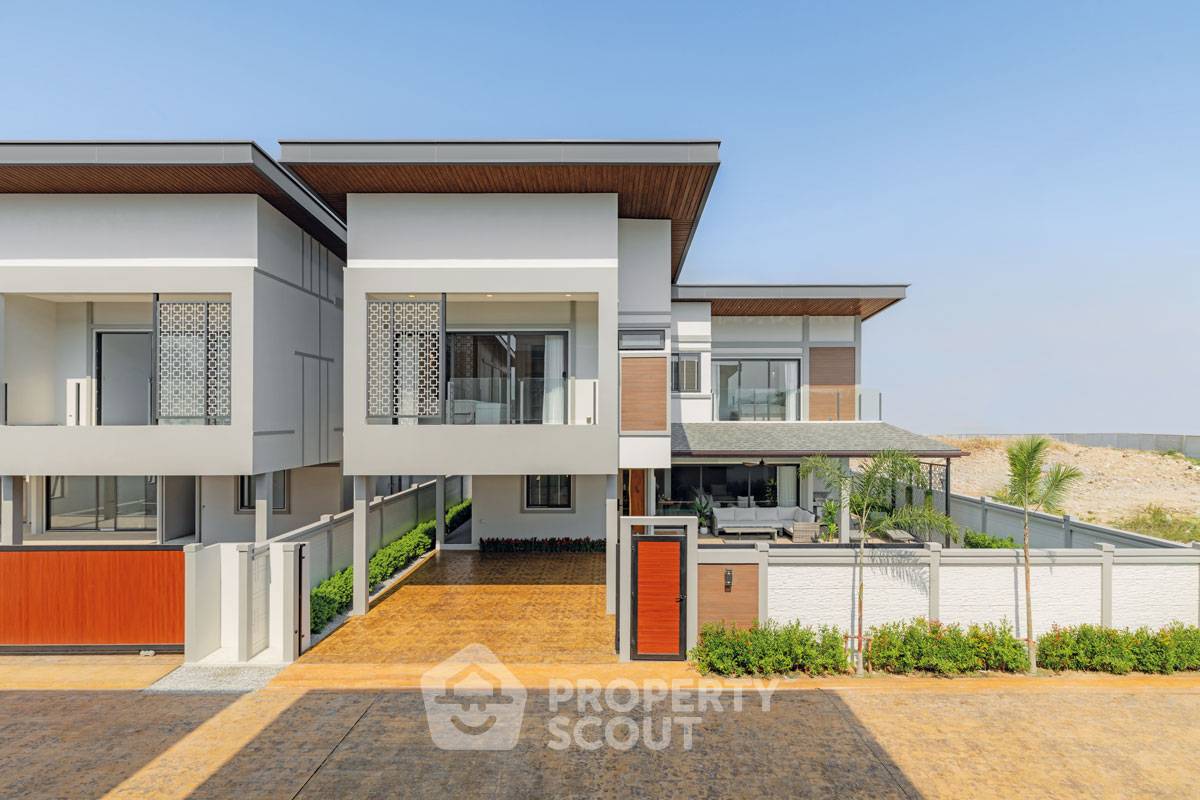 รูป 339 ตร.ม. คอนโด 3 ห้องนอน Zensiri Residences Jomtien (ID 3183665) - รูปที่ 6/35