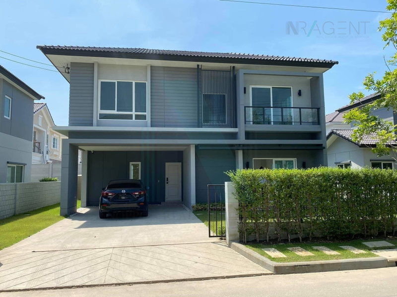 ขายบ้านเดี่ยว : 📌 ขายบ้านเดี่ยว โครงการ เซนโทร บางนา-วงแหวน 2 ชั้น 4 ห้องนอน 3 ห้องน้ำ