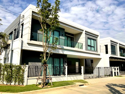 Houses for rent Samut Prakarn : 📌 For Rent 2-story House CENTRO BANGNA 4 bedroom 5 bathroom