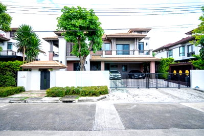 เช่าบ้านเดี่ยว รพ.ซีจีเอช สายไหม : 📌 ให้เช่าบ้านเดี่ยว 2 ชั้น มัณฑนา เลค วัชรพล 5 ห้องนอน 5 ห้องน้ำ