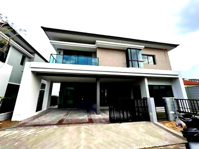 เช่าบ้านเดี่ยว รร.เตรียมอุดมศึกษาน้อมเกล้า  : ให้เช่า บ้านเดี่ยวโครงการ เดอะซิตี้ พระราม9 รามคำแหง GH452