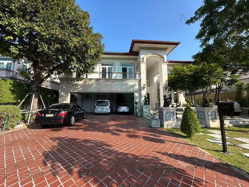 Houses for sale : 📌 For Sell House GRAND CRYSTAL EKAMAI-RAMINTRA 2-story 5 bedroom 8 bathroom