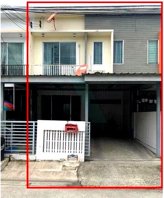 Townhouses for rent Bangna Commercial College : 📌 For Rent 2-story Townhouse THE CONNECT BEARING STATION 3 bedroom 2 bathroom
