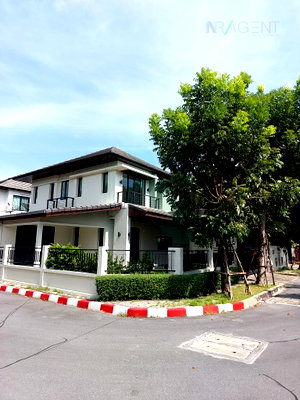 เช่าบ้านเดี่ยว นิคมอัญธานี (เจมโมโปลิส) : 📌 ให้เช่าบ้านเดี่ยว 2 ชั้น เลค วิว พาร์ค วงแหวนบางนา 5 ห้องนอน 6 ห้องน้ำ