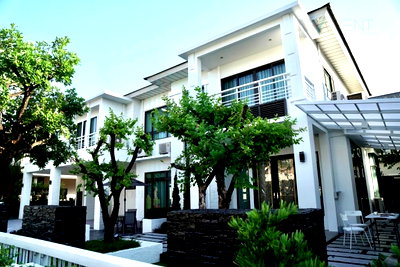บ้านเดี่ยว ถนนกรุงเทพ-ชลบุรี มอเตอร์เวย์ : 📌 ขายบ้านเดี่ยว โครงการ เพอร์เฟค มาสเตอร์พีซ สุขุมวิท 77 2 ชั้น 5 ห้องนอน 5 ห้องน้ำ